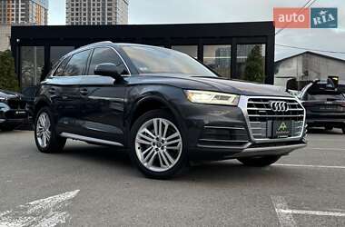 Audi Q5  2019