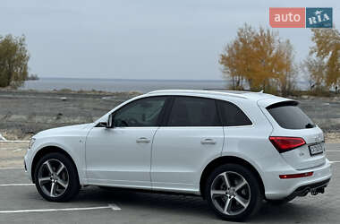 Audi Q5  2016