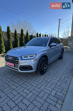 Audi Q5  2018