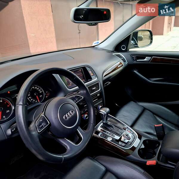 Позашляховик / Кросовер Audi Q5 2013 в Львові