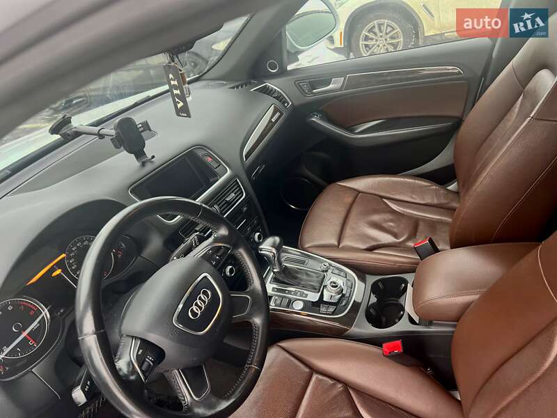 Внедорожник / Кроссовер Audi Q5 2012 в Одессе