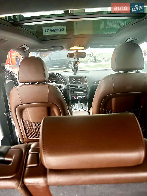 Внедорожник / Кроссовер Audi Q5 2012 в Одессе