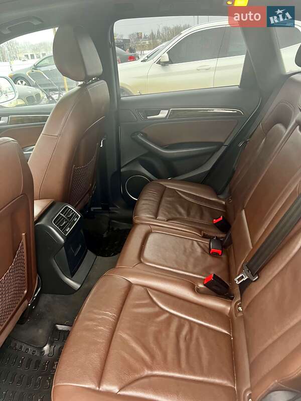 Внедорожник / Кроссовер Audi Q5 2012 в Одессе
