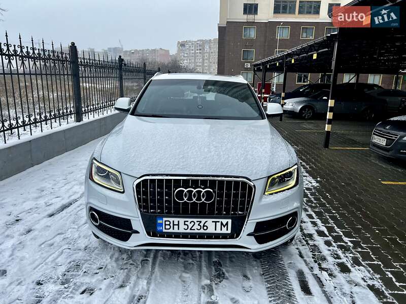 Внедорожник / Кроссовер Audi Q5 2012 в Одессе