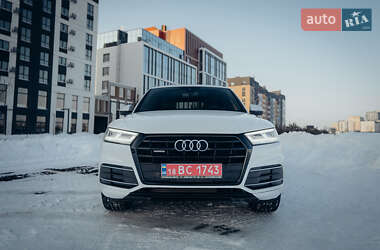 Audi Q5  2019