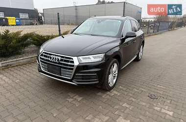 Audi Q5  2019