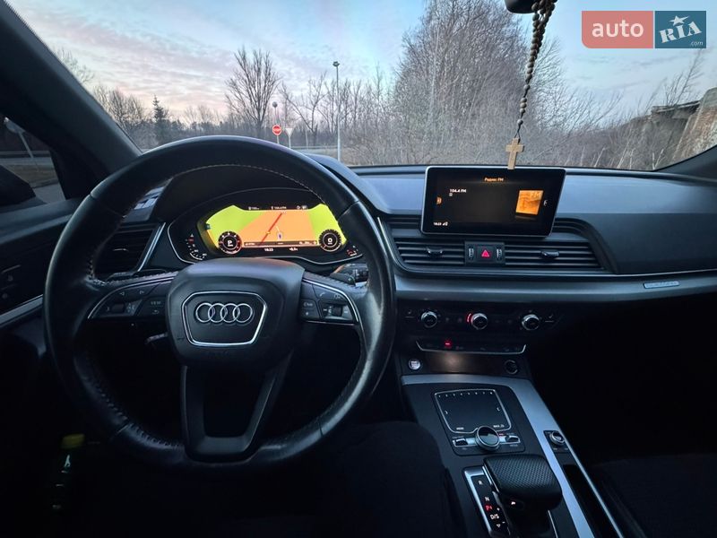 Внедорожник / Кроссовер Audi Q5 2017 в Сколе