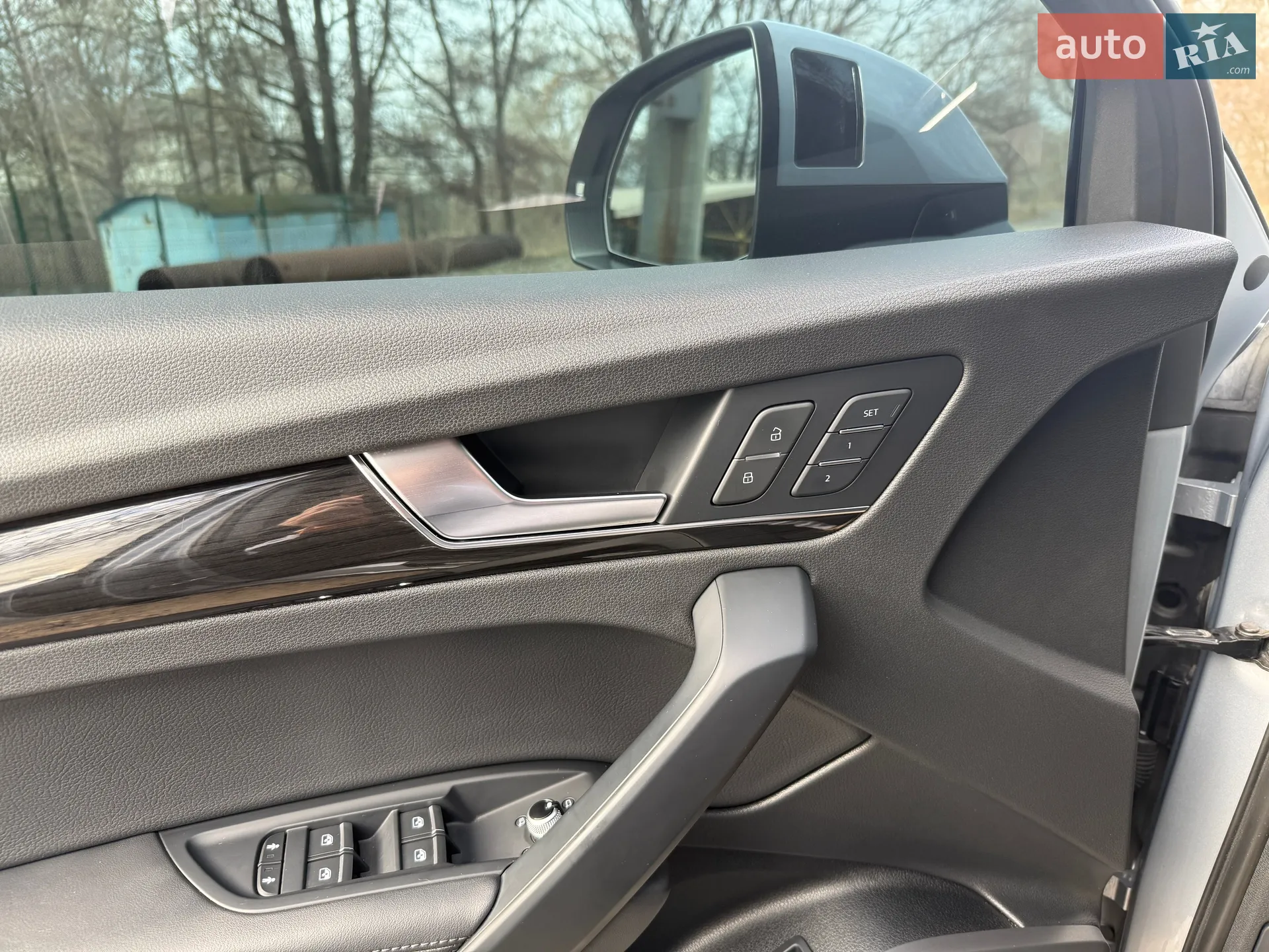 Audi Q5 2018 VIN WA1BNAFY7K2020096 фото оголошення 14 з 15