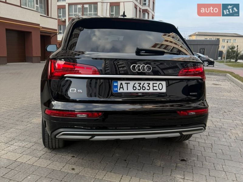 Внедорожник / Кроссовер Audi Q5 2020 в Ивано-Франковске
