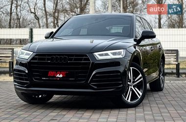 Audi Q5  2018