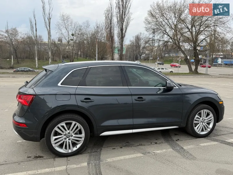 Audi Q5 2019