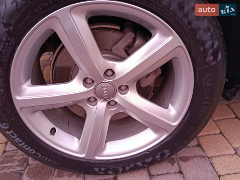 Внедорожник / Кроссовер Audi Q5 2014 в Ивано-Франковске