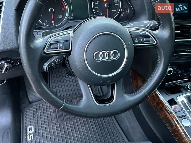 Внедорожник / Кроссовер Audi Q5 2015 в Кременчуге