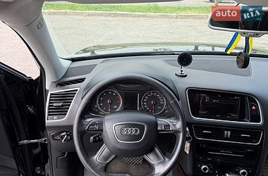 Позашляховик / Кросовер Audi Q5 2013 в Володимирі
