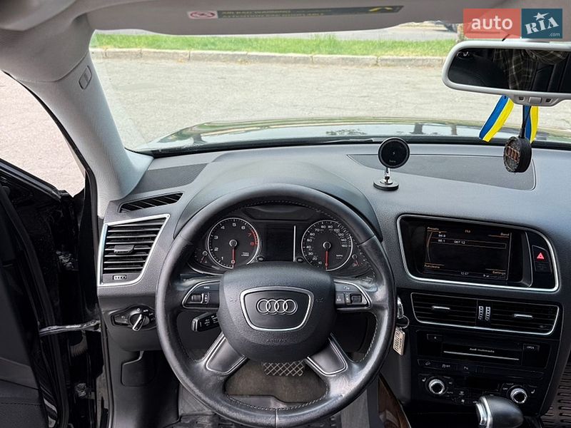 Позашляховик / Кросовер Audi Q5 2013 в Володимирі