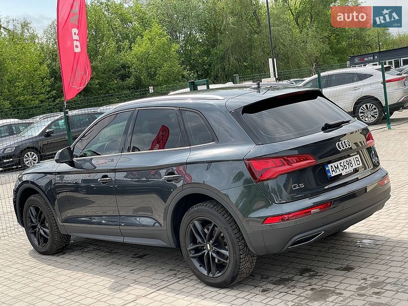 Позашляховик / Кросовер Audi Q5 2019 в Бердичеві