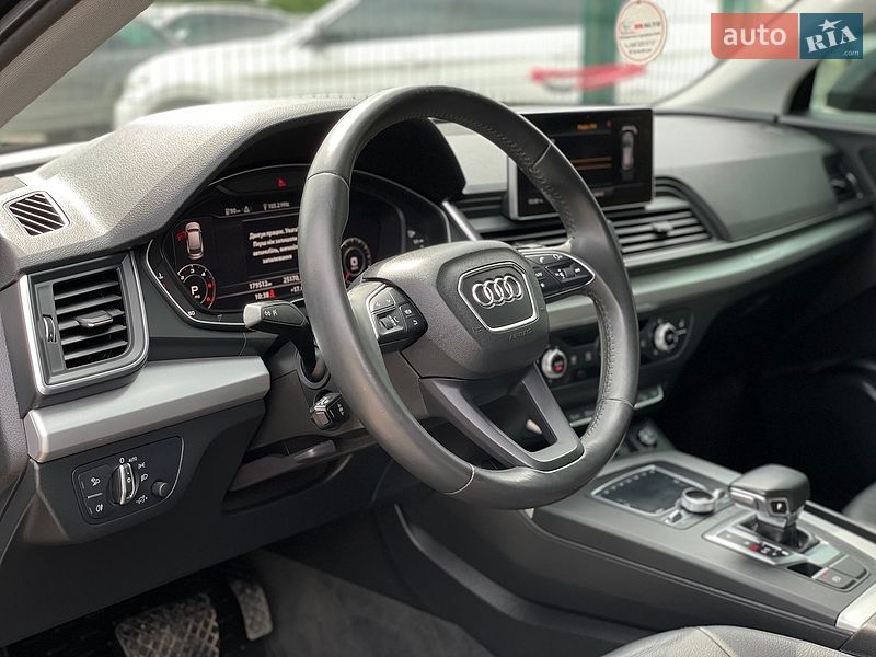 Позашляховик / Кросовер Audi Q5 2019 в Бердичеві