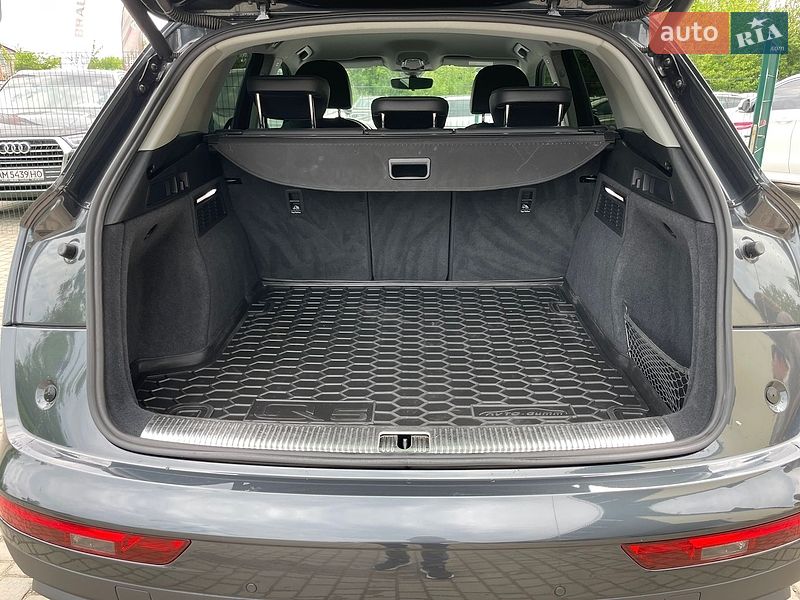 Позашляховик / Кросовер Audi Q5 2019 в Бердичеві