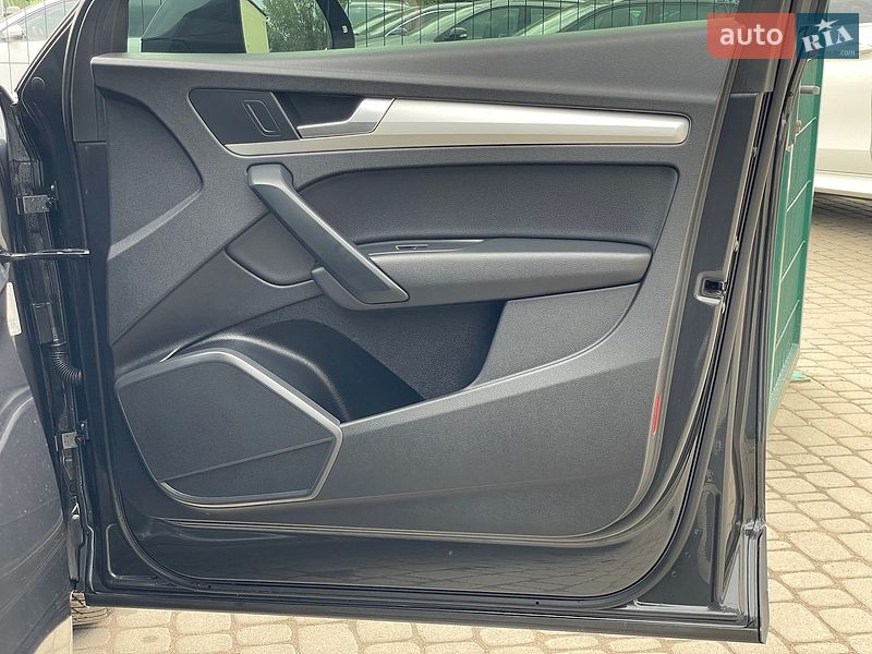 Позашляховик / Кросовер Audi Q5 2019 в Бердичеві