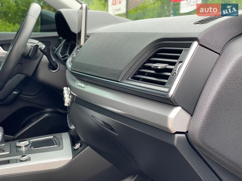 Позашляховик / Кросовер Audi Q5 2019 в Бердичеві