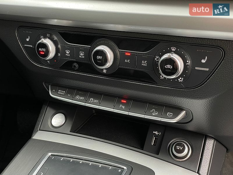 Позашляховик / Кросовер Audi Q5 2019 в Бердичеві