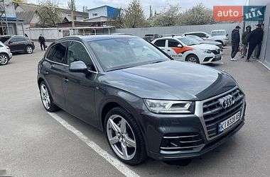 Audi Q5  2018
