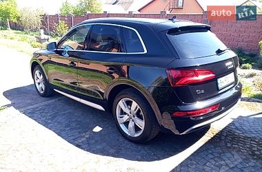 Внедорожник / Кроссовер Audi Q5 2018 в Костополе фото 9 Внедорожник / Кроссовер Audi Q5 2018 в Костополе