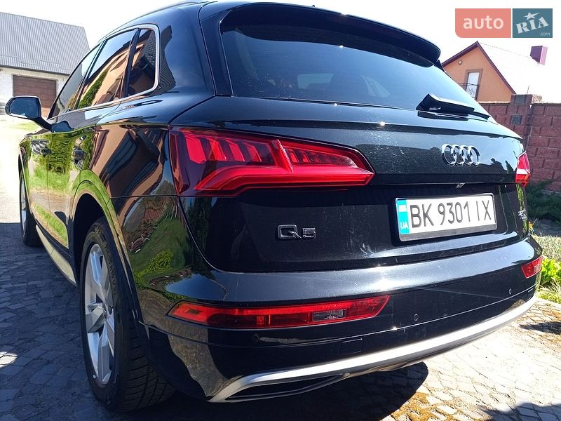 Внедорожник / Кроссовер Audi Q5 2018 в Костополе фото 11 Внедорожник / Кроссовер Audi Q5 2018 в Костополе