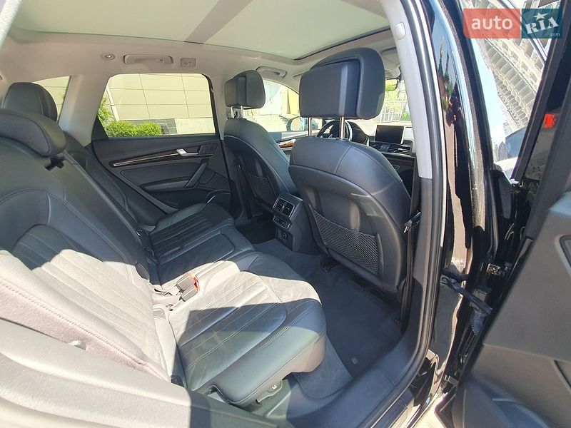 Внедорожник / Кроссовер Audi Q5 2018 в Киеве