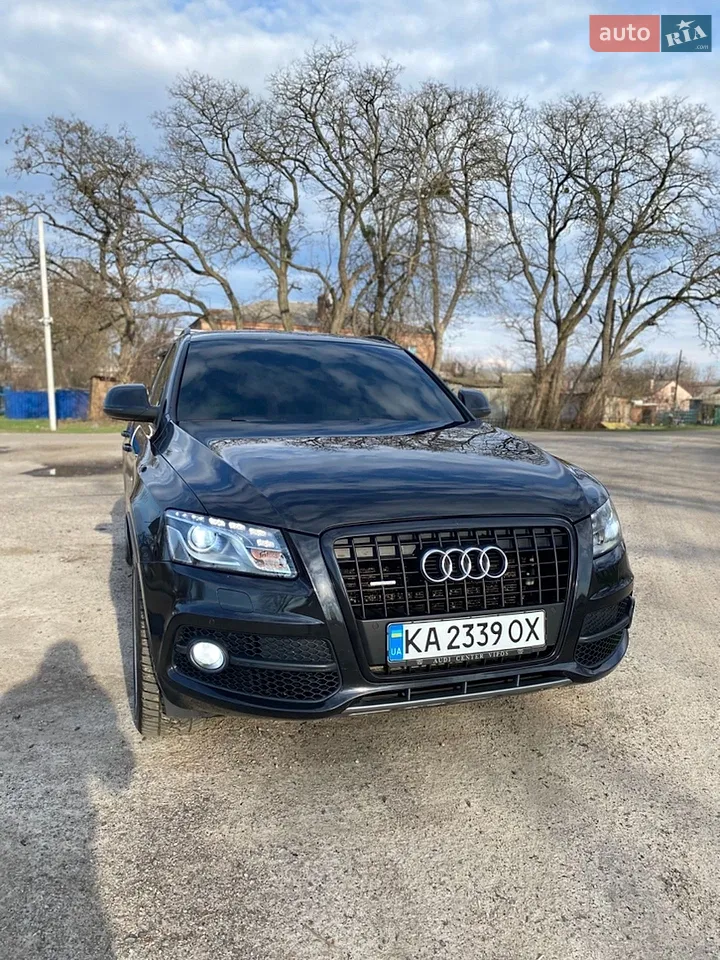 2010 Audi Q5 - фото 1