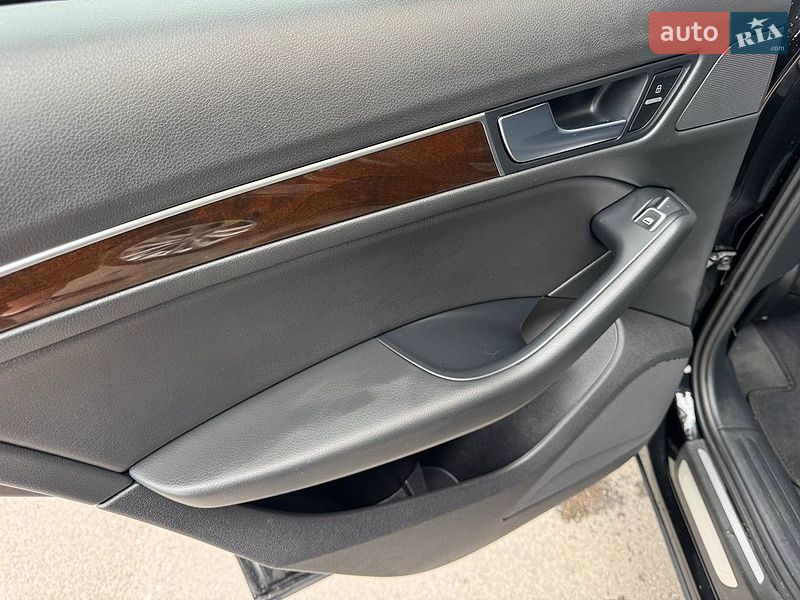 Позашляховик / Кросовер Audi Q5 2015 в Рівному