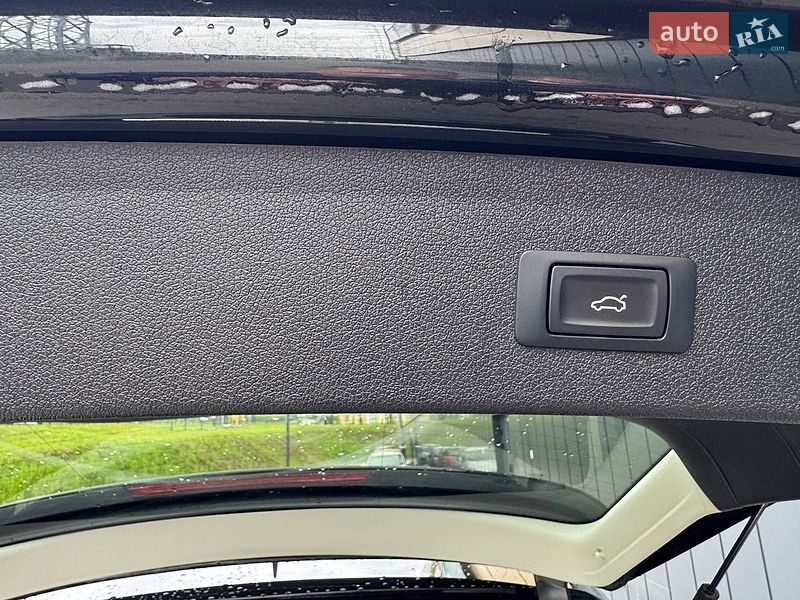 Позашляховик / Кросовер Audi Q5 2015 в Рівному