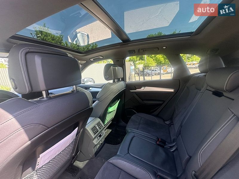 Позашляховик / Кросовер Audi Q5 2023 в Харкові
