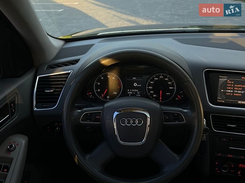 Внедорожник / Кроссовер Audi Q5 2011 в Луцке