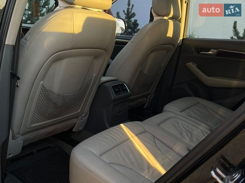 Внедорожник / Кроссовер Audi Q5 2011 в Луцке