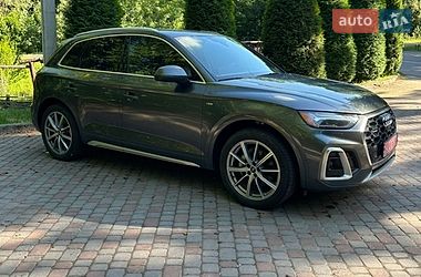 Внедорожник / Кроссовер Audi Q5 2021 в Львове