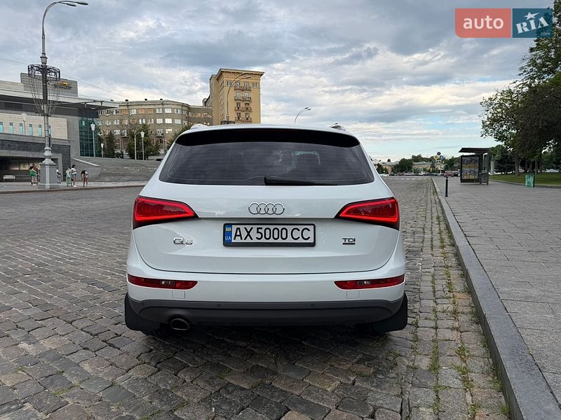 Позашляховик / Кросовер Audi Q5 2014 в Харкові
