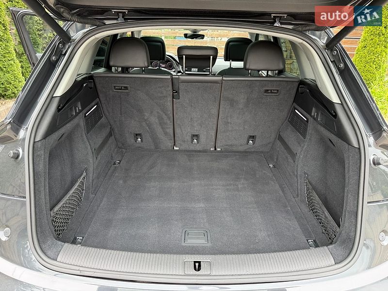 Внедорожник / Кроссовер Audi Q5 2018 в Стрые