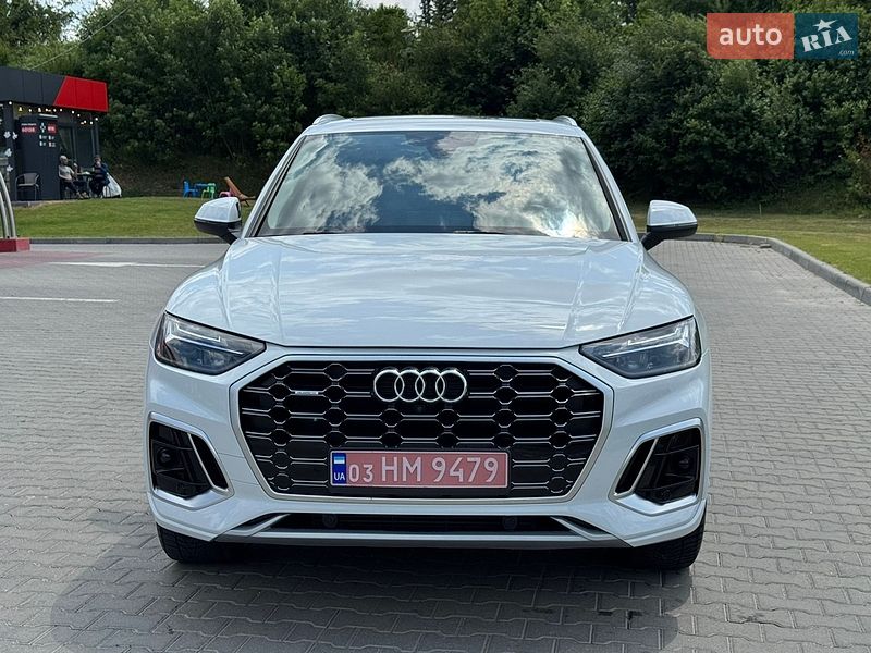 Позашляховик / Кросовер Audi Q5 2022 в Тернополі