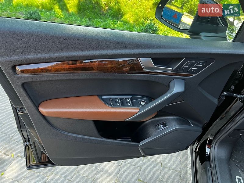 Внедорожник / Кроссовер Audi Q5 2020 в Львове