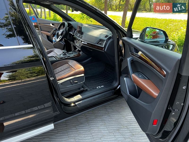 Внедорожник / Кроссовер Audi Q5 2020 в Львове