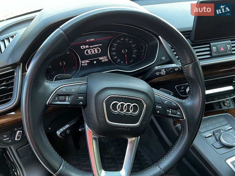 Внедорожник / Кроссовер Audi Q5 2020 в Львове
