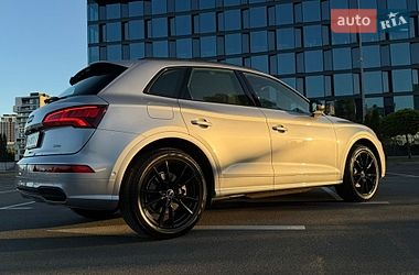 Внедорожник / Кроссовер Audi Q5 2019 в Киеве