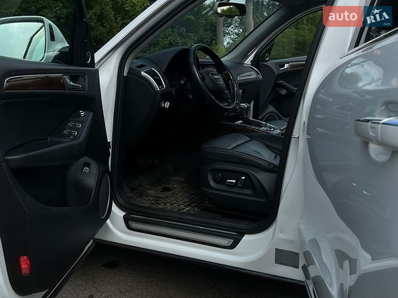 Внедорожник / Кроссовер Audi Q5 2015 в Владимире