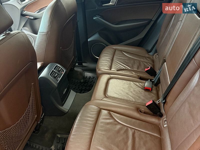 Внедорожник / Кроссовер Audi Q5 2013 в Львове