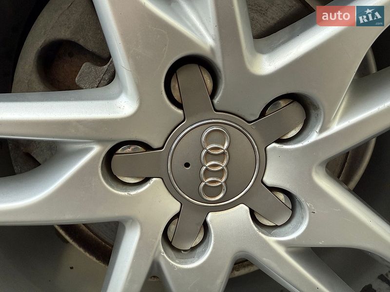 Внедорожник / Кроссовер Audi Q5 2013 в Львове