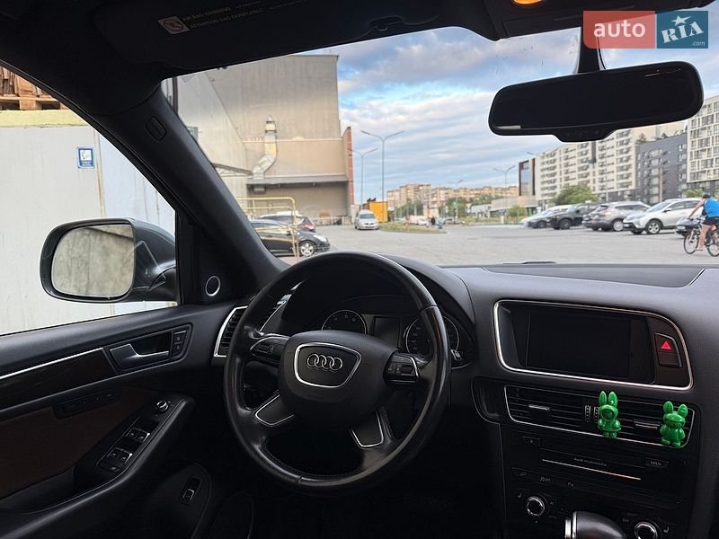 Внедорожник / Кроссовер Audi Q5 2013 в Львове
