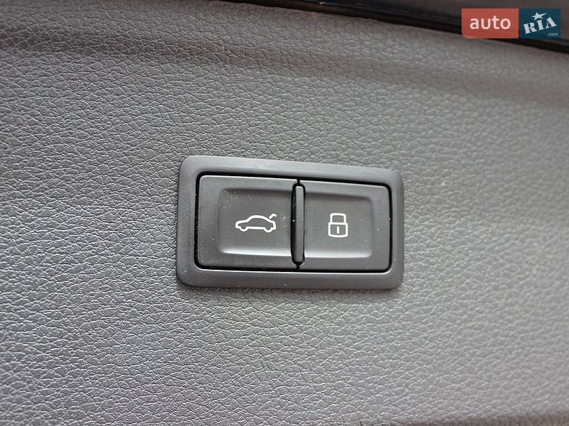 Внедорожник / Кроссовер Audi Q5 2017 в Днепре