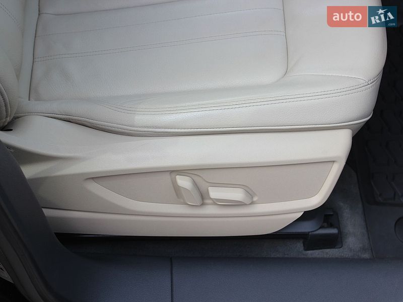 Внедорожник / Кроссовер Audi Q5 2017 в Днепре