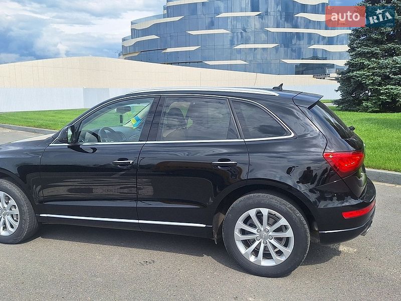 Внедорожник / Кроссовер Audi Q5 2016 в Самаре